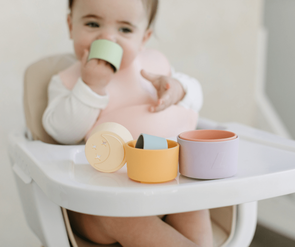 Loulou Lollipop Launches 4 New Products for Modern Families: Mealtime Bibs, Bath Toys, Stacking Cups, and Toy Links! - Nest and Sprout