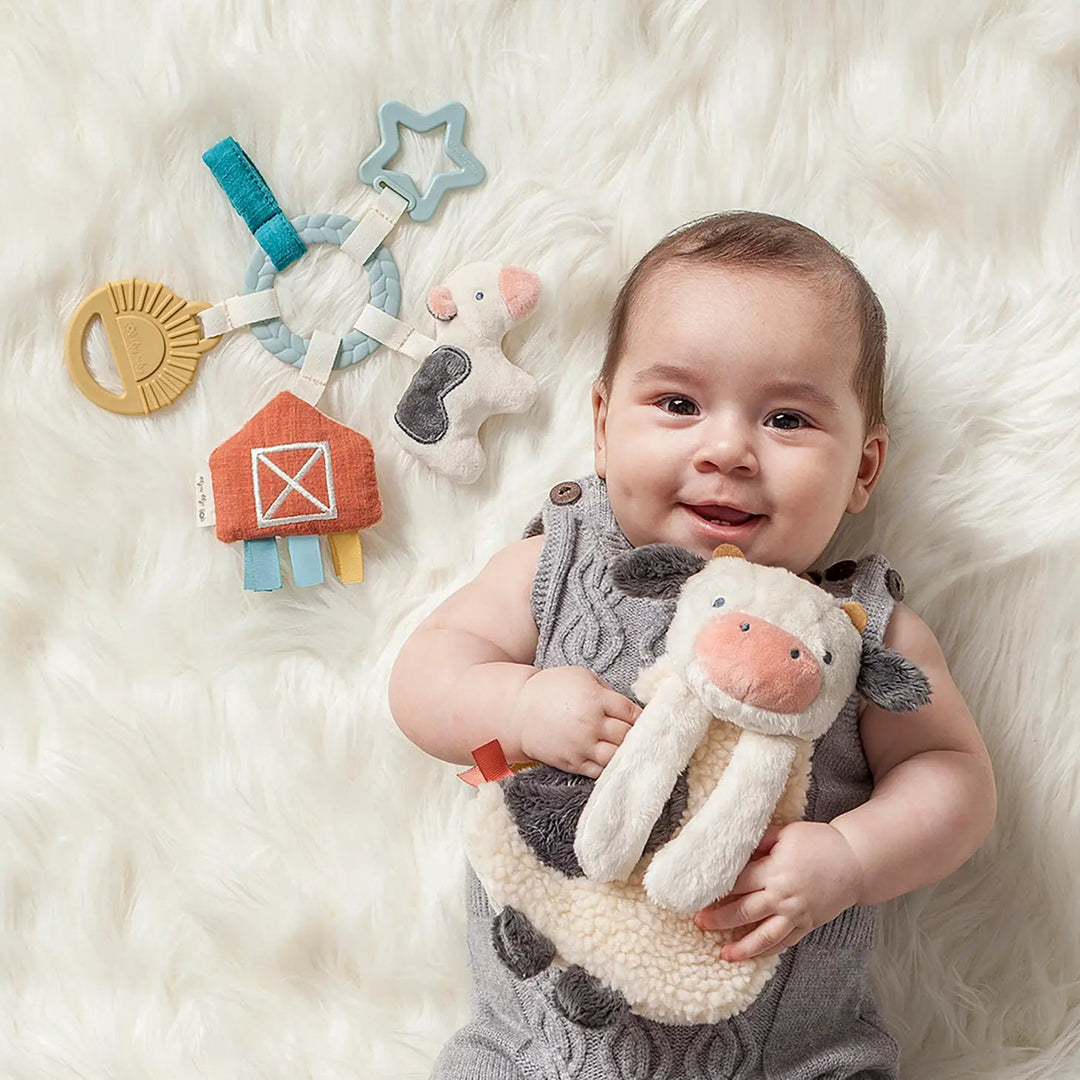 NEW Itzy Ritzy: Easy Baby Shower Gifts for Teething and Exploration