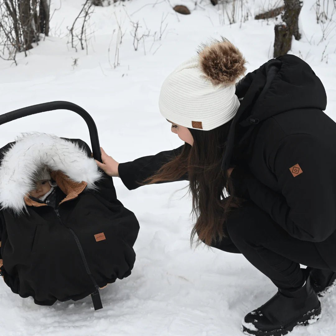 From Infancy to Toddlerhood: The 3-in-1 Poncho Car Seat Cover for Safe and Warm Winter Play in Canada - Nest and Sprout