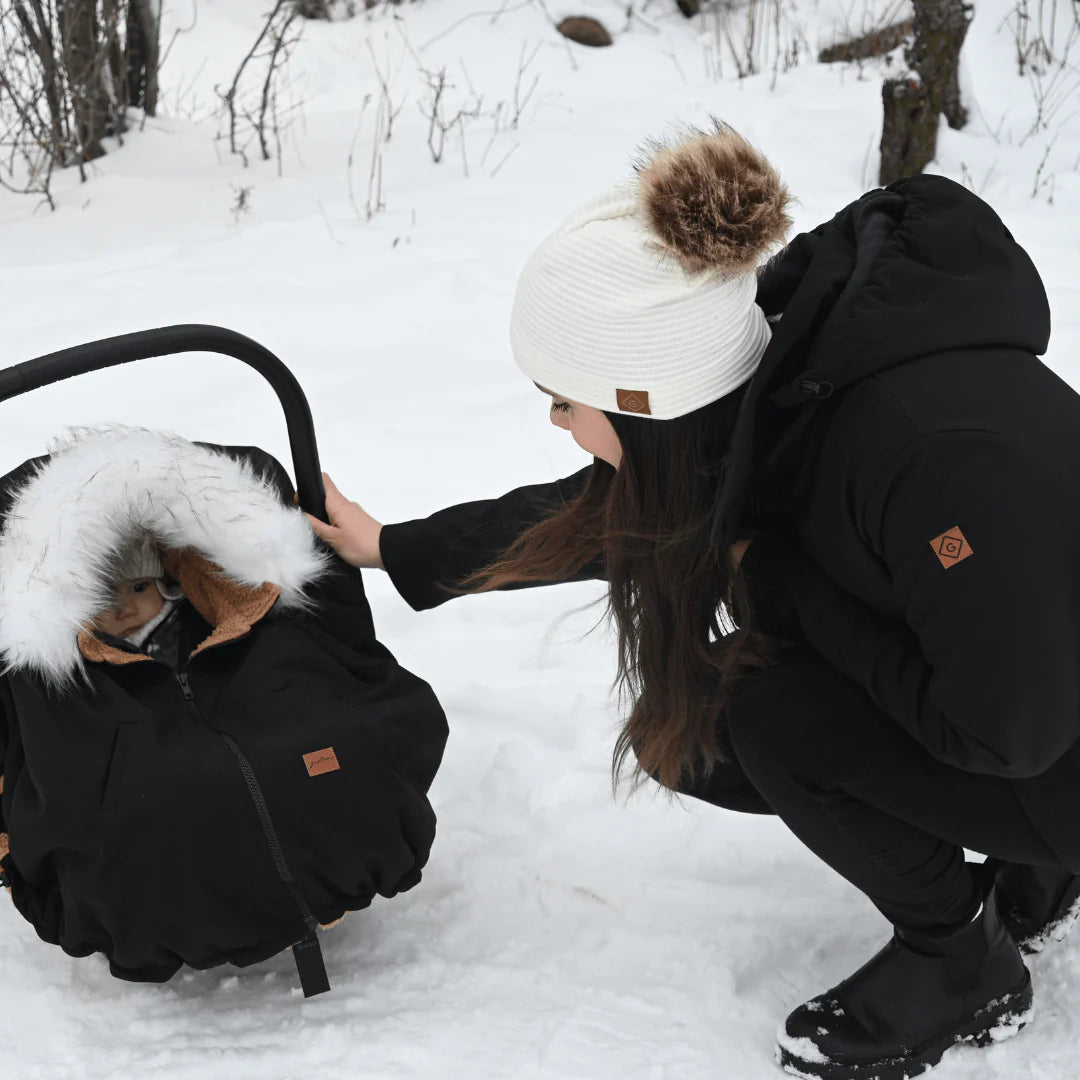 From Infancy to Toddlerhood: The 3-in-1 Poncho Car Seat Cover for Safe and Warm Winter Play in Canada