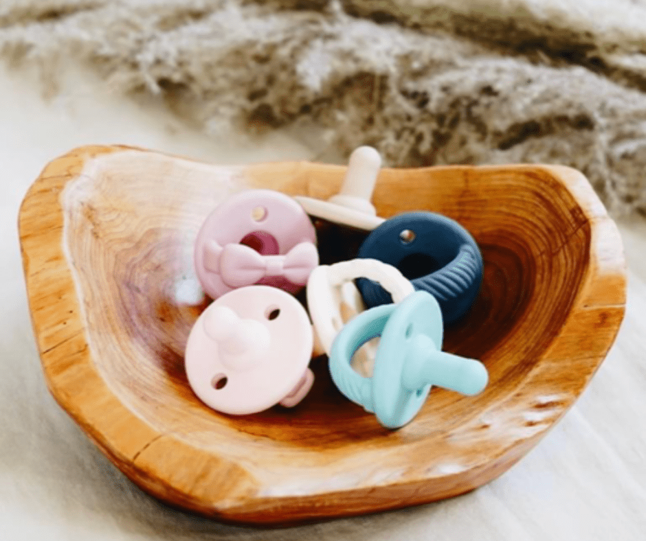 Navigating the World of Pacifiers: the Itzy Ritzy Sweetie Soother - Nest and Sprout