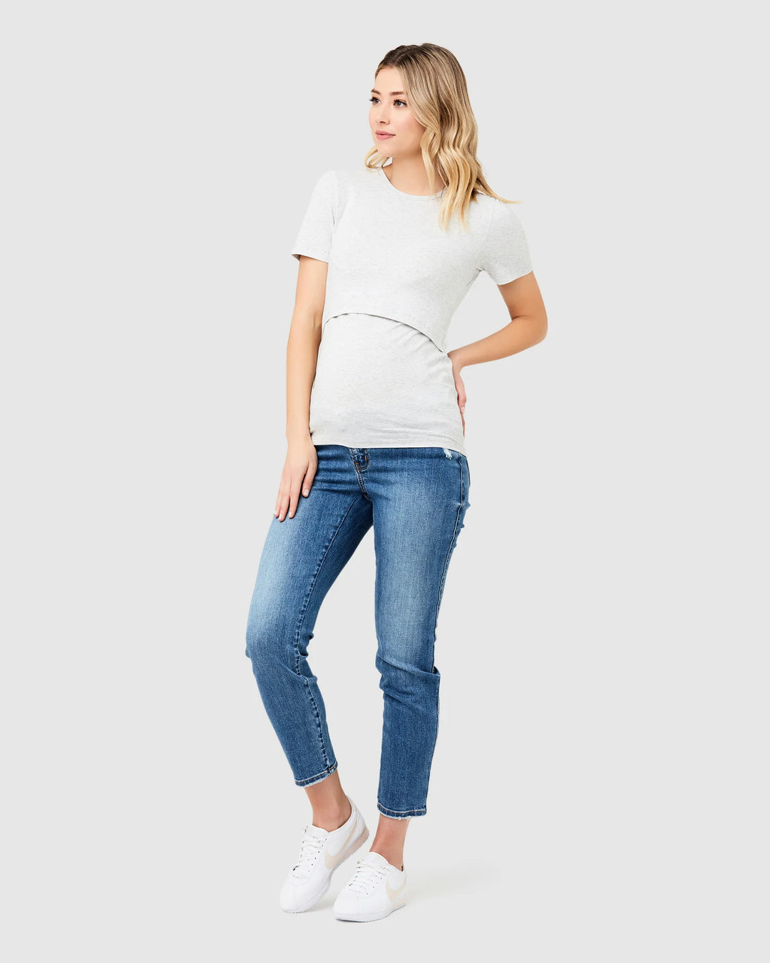 Back to Basics:  Simple & Cute Breastfeeding-Friendly Tops for Canadian Parents