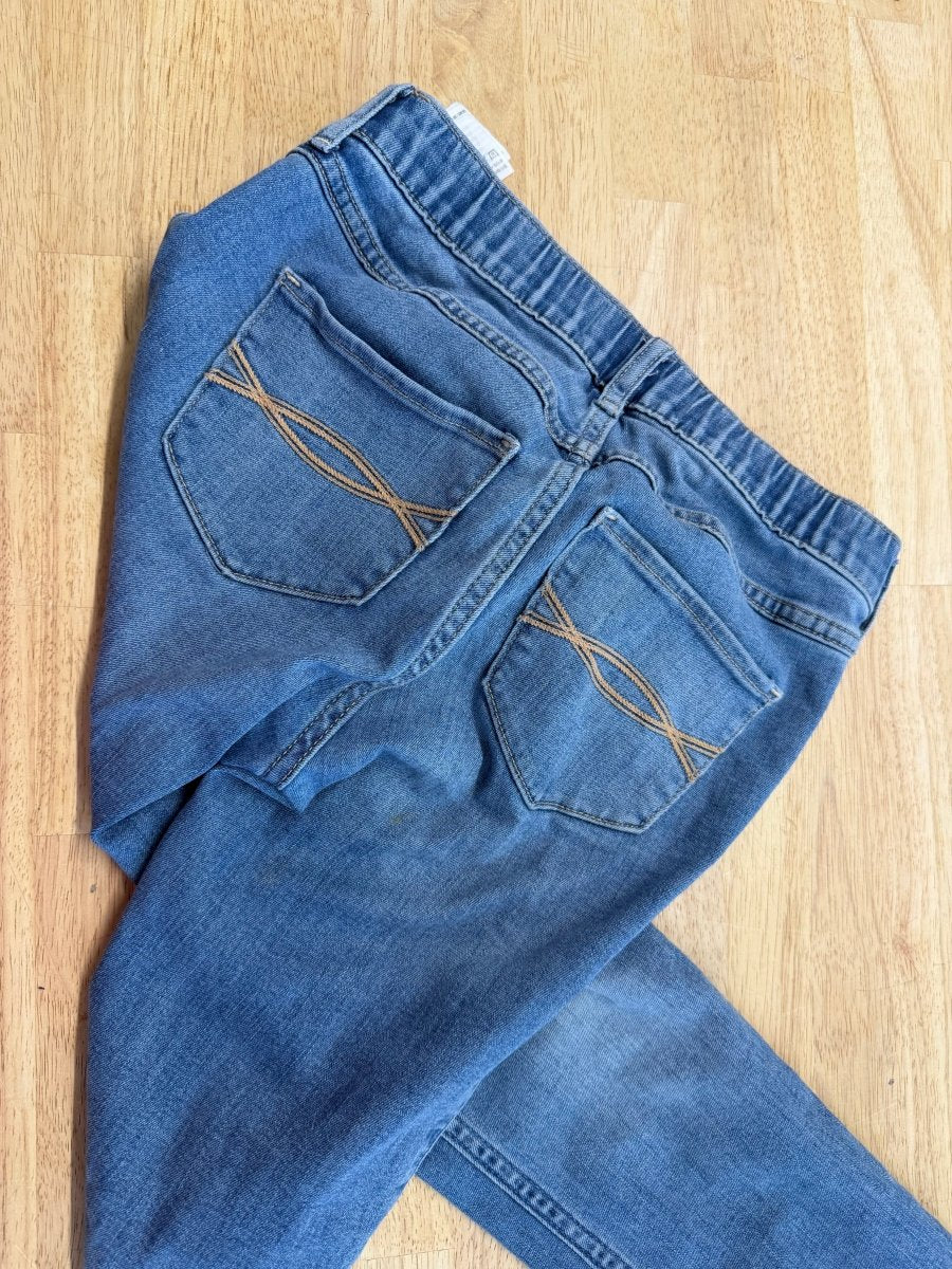 Abercrombie Jeans – Size 11/12 | Medium Light Wash - Nest and Sprout - Consignment