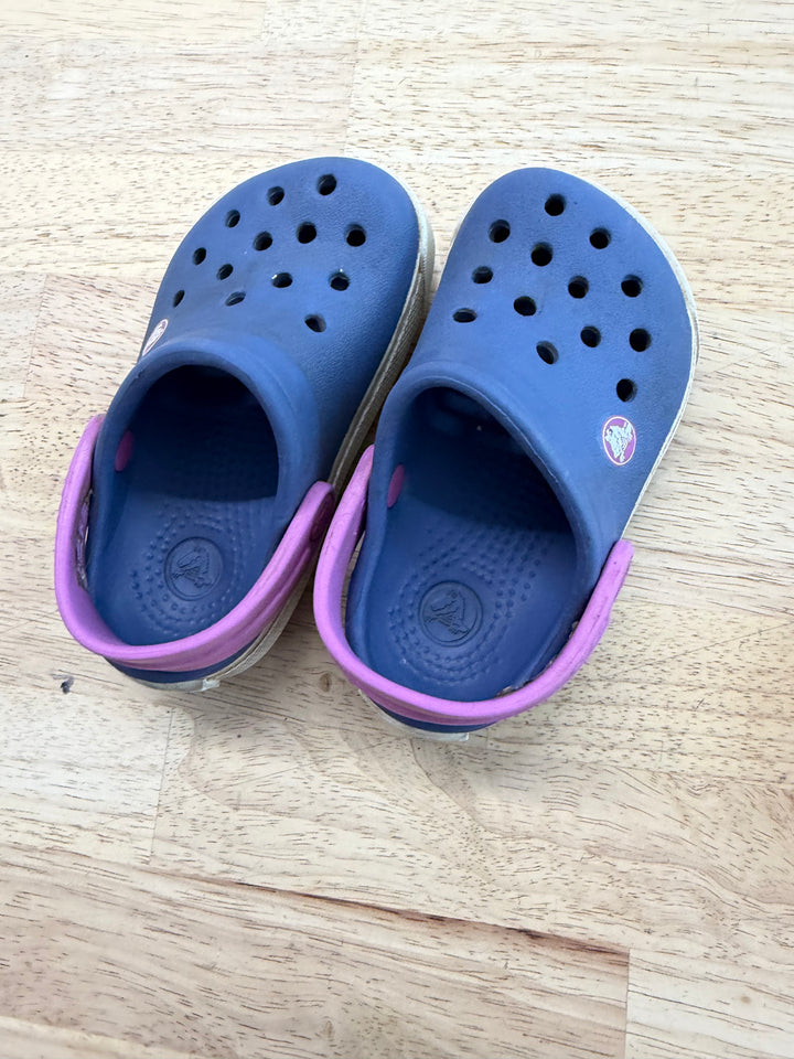 Crocs – C4/5 (EU 20) | Navy Purple Back