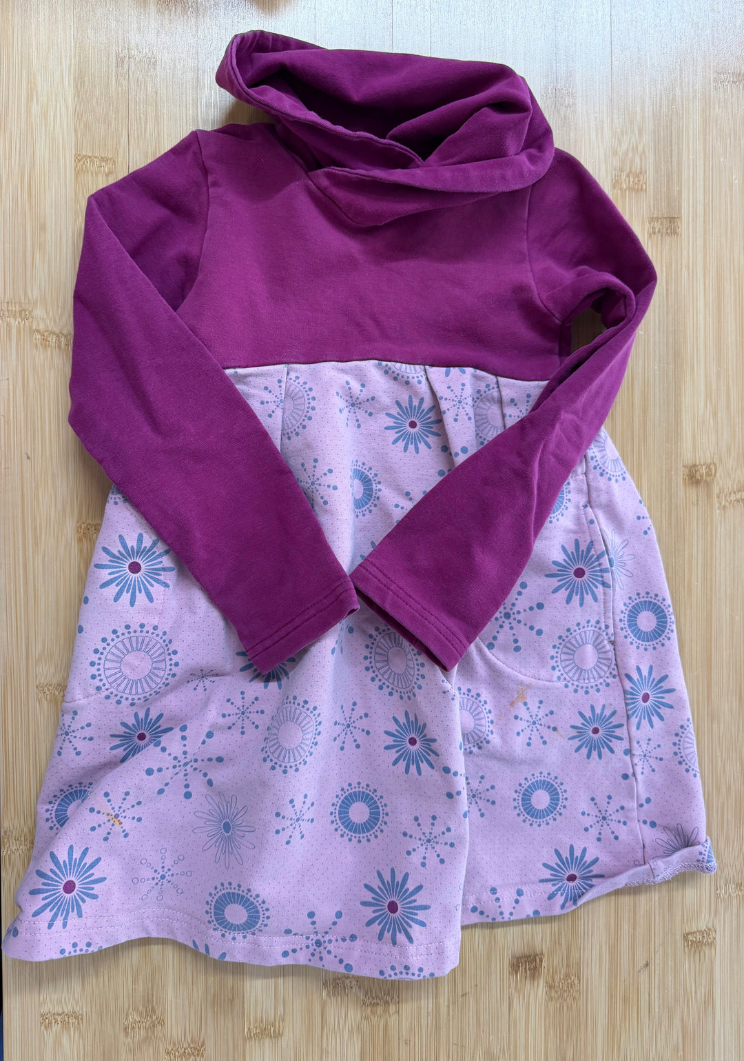 Peekaboo Beans Collared Dress –3 Burgundy Bodice | Light Pink Snowflake Print | Long Sleeve