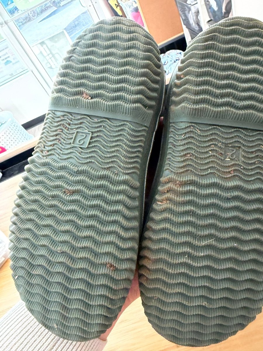 Hot Paws Neoprene Boot – Junior 2 | Camo - Nest and Sprout-Consignment
