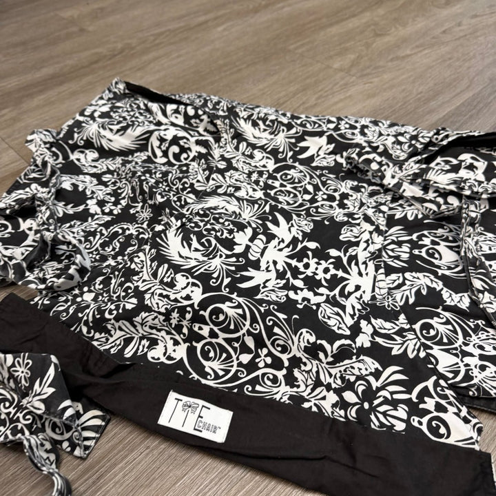 TIF Chair | Black - Nest and Sprout - Consignment