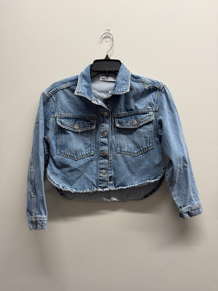 Gap Kids Girlfriend Fit Jeans – 14 | Light Wash Distressed Natural Hem - Nest and Sprout-Consignment