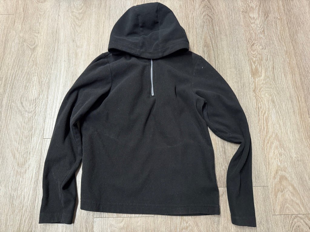 Mountain Warehouse Fleece Quarter Zip – 9/10 | Black Hooded - Nest and Sprout - Consignment