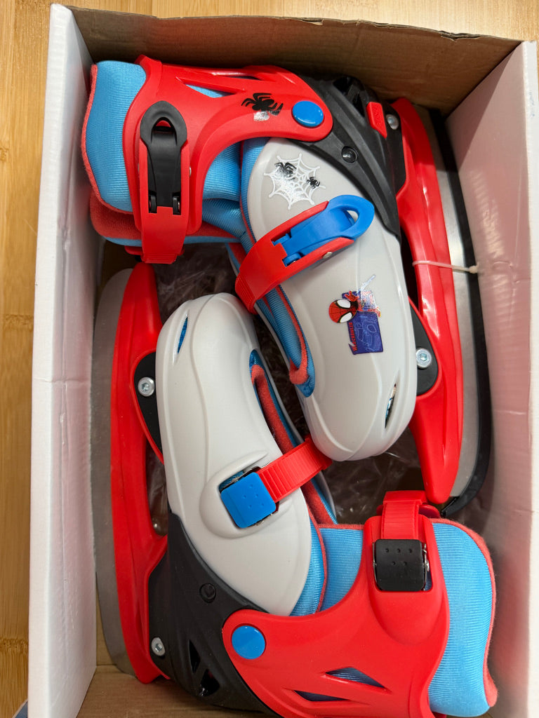 Marvel Spidey & Amazing Friends Adjustable Ice Skates – Y12–2 | New in Package