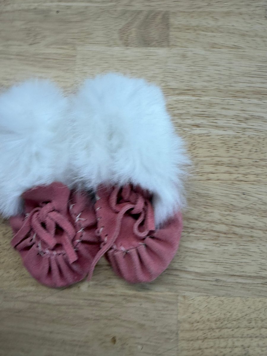 Pink Moccasins – B5 | Real Fur Suede Made in Canada - Nest and Sprout - Consignment