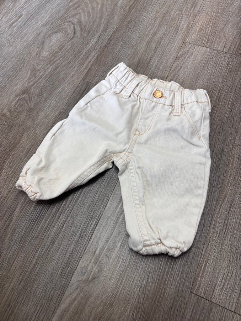 Old Navy 3 - 6M White Jeans - Nest and Sprout - Consignment
