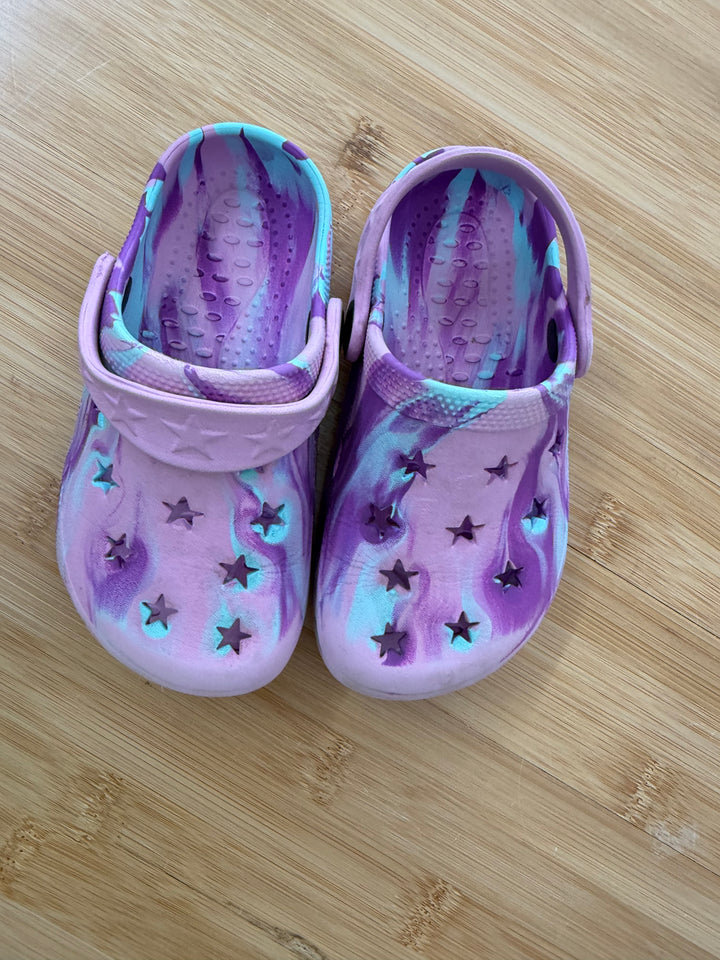 Pink Purple Swirl Clog Shoes – 8/9 (EU 25 Est.)