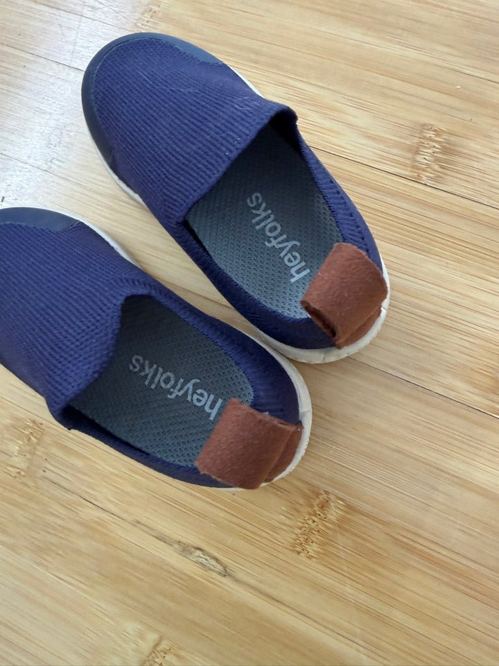 Hey Folks Shoes – C6 (EU 22) | Navy Blue Minimal Wear - Nest and Sprout-Consignment