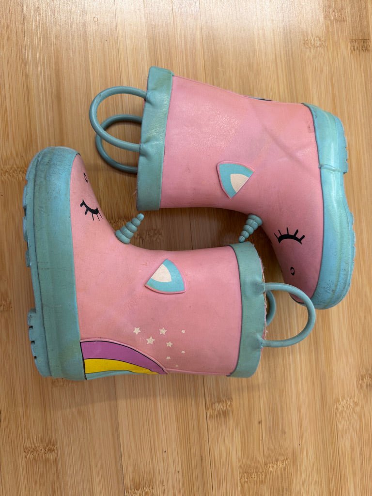 Unicorn Fleece-Lined Rain Boots – 6 | Light Blue Handles & Edging | Play - Nest and Sprout-Consignment