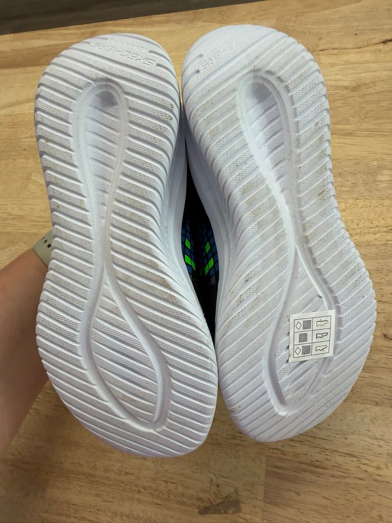 Skechers Minecraft Slip-On Knit Shoes – 13 | Minimal Wear Excellent - Nest and Sprout-Consignment