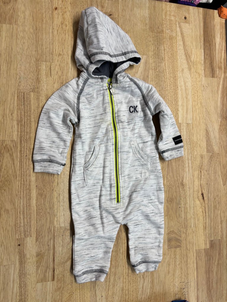 Calvin Klein Hooded Romper – play 3–6M - Nest and Sprout - Consignment