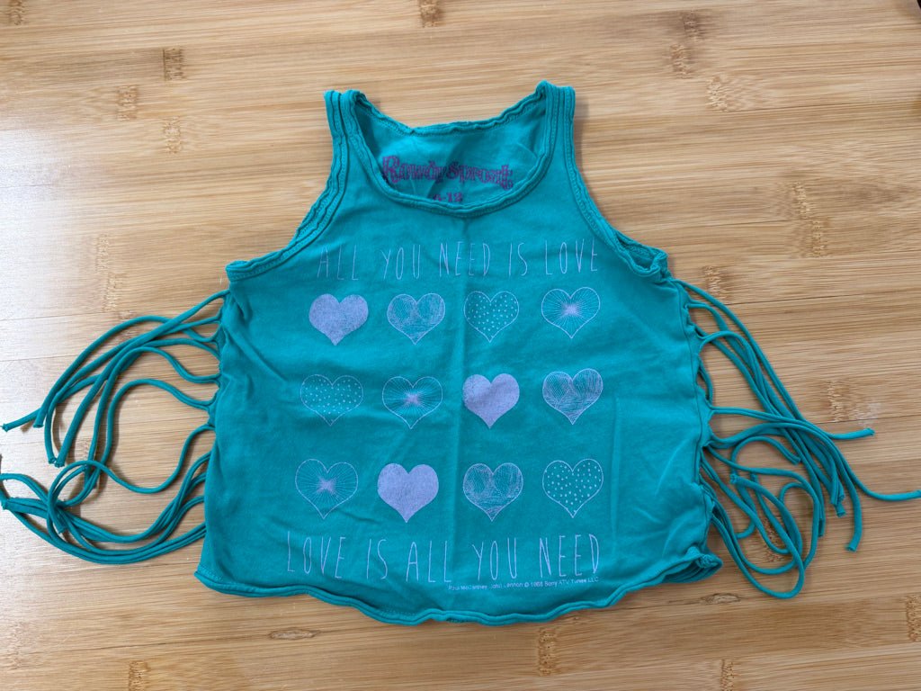 Rowdy Sprout Tank Top – 6–12M | Turquoise All You Need Is Love Purple Hearts - Nest and Sprout-Consignment