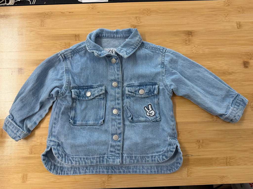 Zara Disney Snap-Up Denim Jacket – 12–18M | Minnie Mouse Back