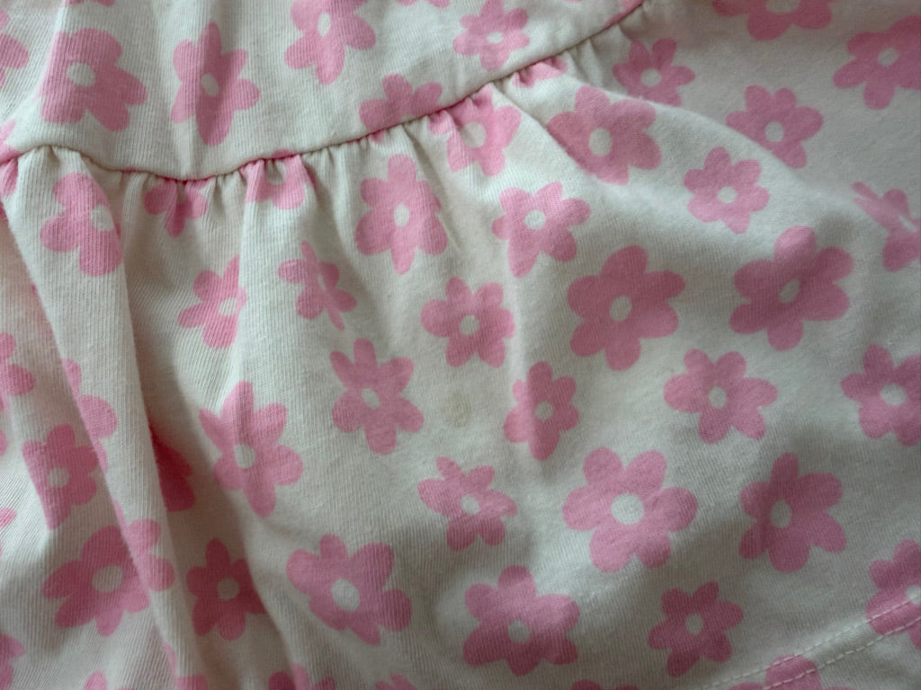 Old Navy Skort – 2T | Pink Heart Print | Play
