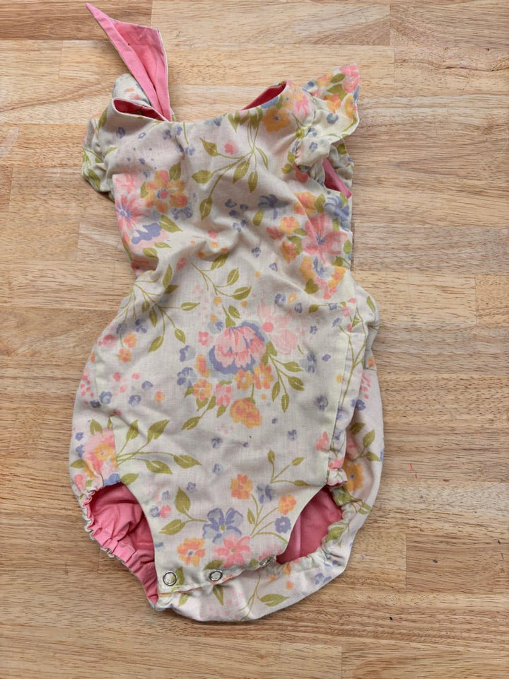 Floral Bubble Romper – 18M - Nest and Sprout - Consignment