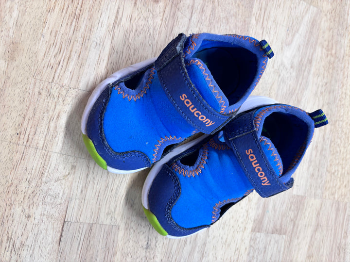 Saucony Water Shoes – 5