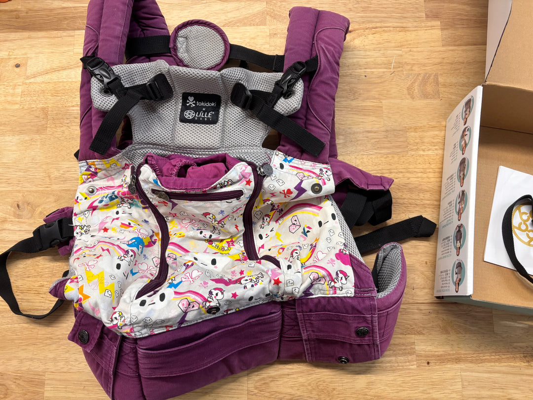 Lillebaby Complete All Seasons Baby Carrier – Tokidoki Print in Unicorn