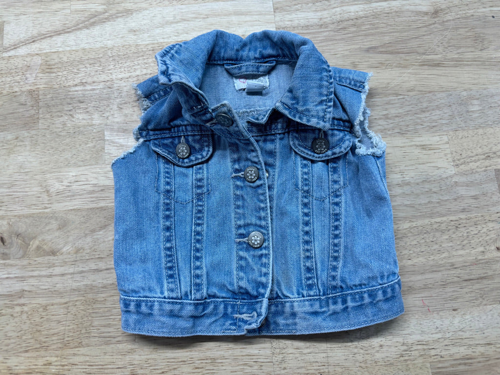 Children’s Place Snap-Up Vest – 12–18M