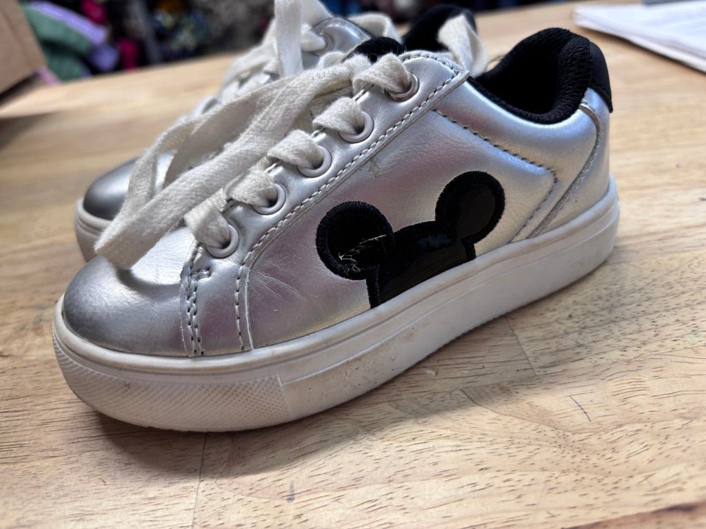 Disney Mickey Mouse Silver Sneakers – 8 - Nest and Sprout - Consignment