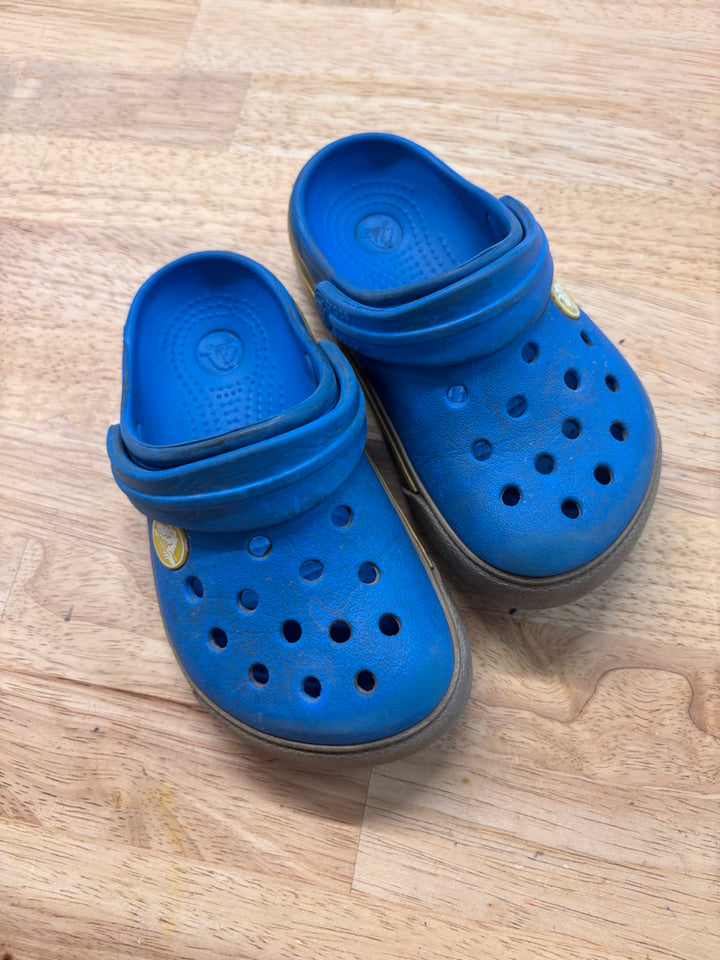 Crocs Classic Clogs – Size 8/9