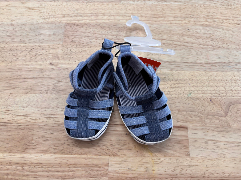 Joe Fresh Size 4 Denim Soft Sole Sandals (NWT)