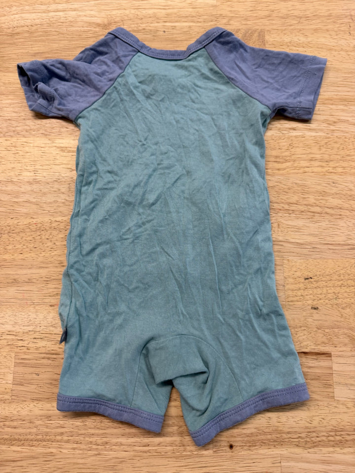 Kyte Baby Two-Tone Blue Short Romper – 3–6M | Light Pilling Bum | Play