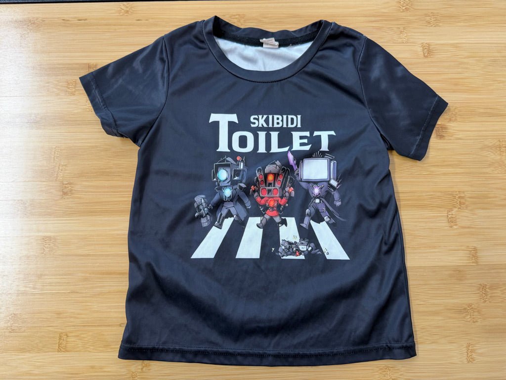 Skibidi Toilet Graphic T-Shirt – 5–6 - Nest and Sprout - Consignment