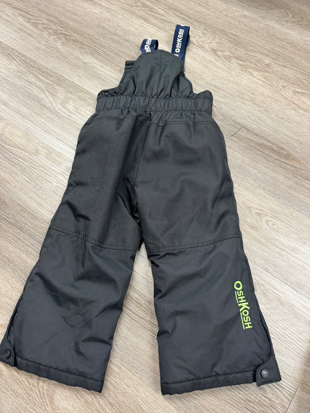OshKosh Bib Snow Pants – 4T