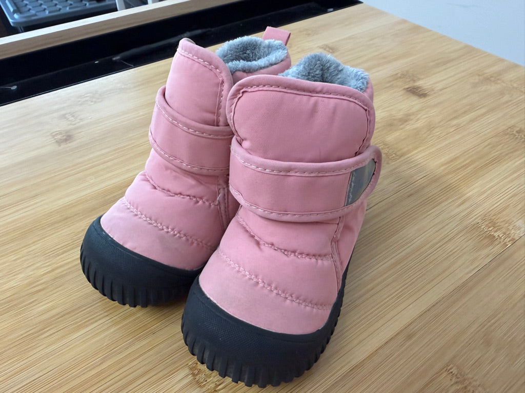 Jan & Jul Toasty Dry Ankle Boots –6 | Pink