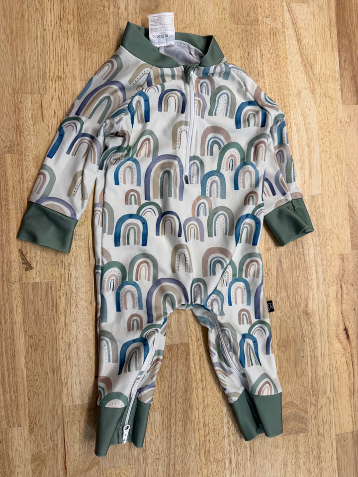 Honeysuckle Rainbow One-Piece – 6–12M | Green | Excellent
