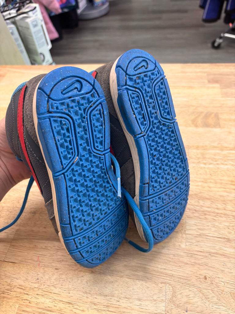 Nike High-Top Sneakers – 13