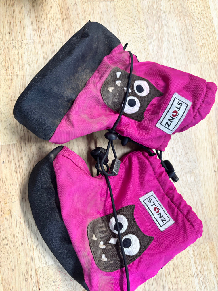 Stonz Soft Sole Booties – Size L 14CM