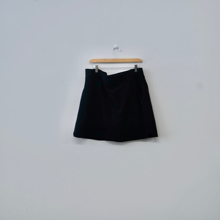 Maternity Skort, Size Large