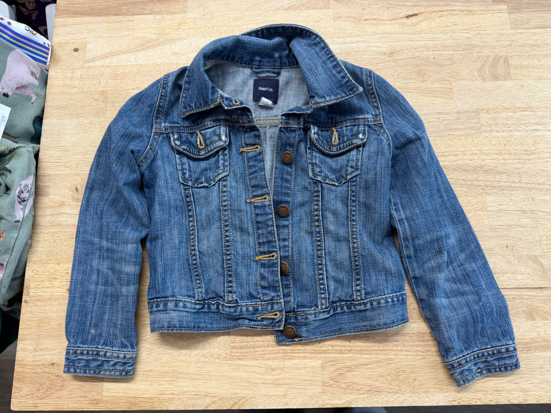 Gap Kids Denim Jacket – 6/7 | Medium Wash Button-Up