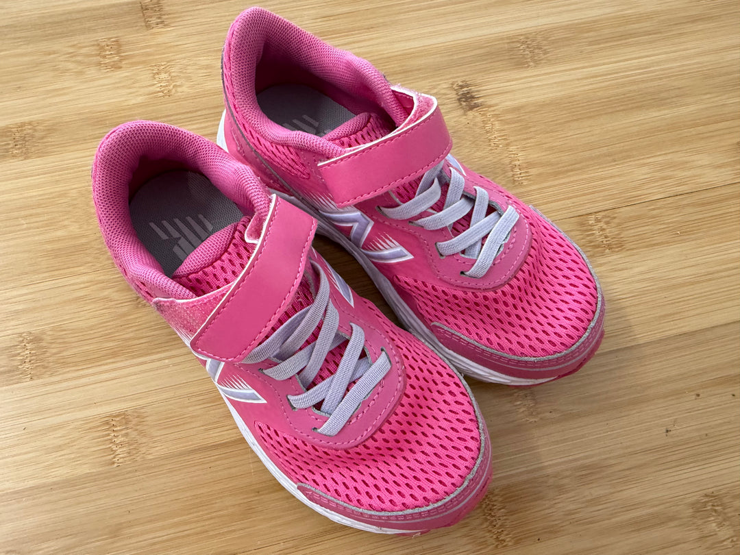 New Balance Runners – 12 | Pink Excellent Like New
