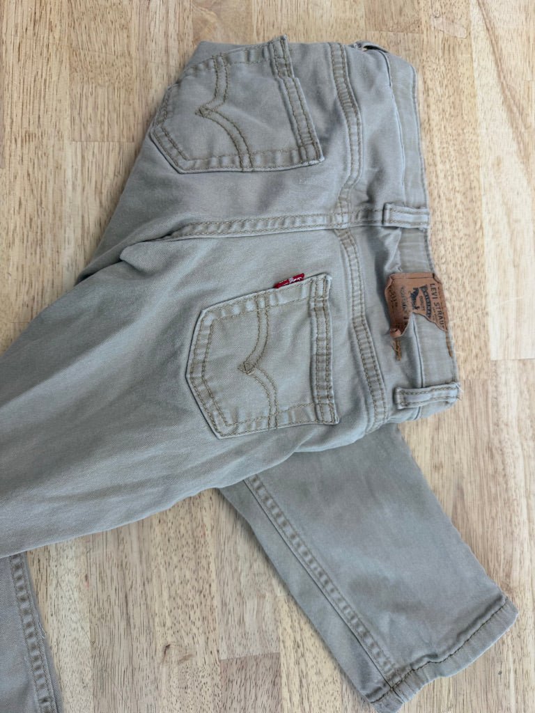 Levi's Light Brown Denim Pants – 5 | Red Elastic Inner Waist - Nest and Sprout-Consignment