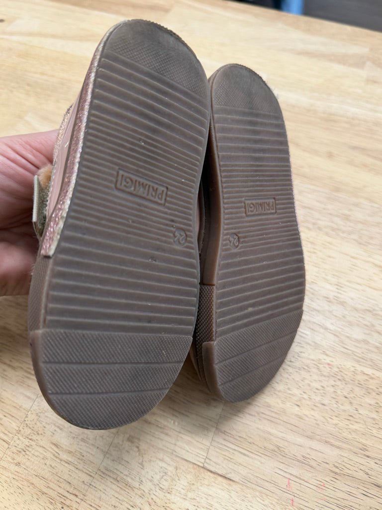 Primigi Velcro Shoes – Size 24 | Rose Gold Faux Fur - Nest and Sprout - Consignment