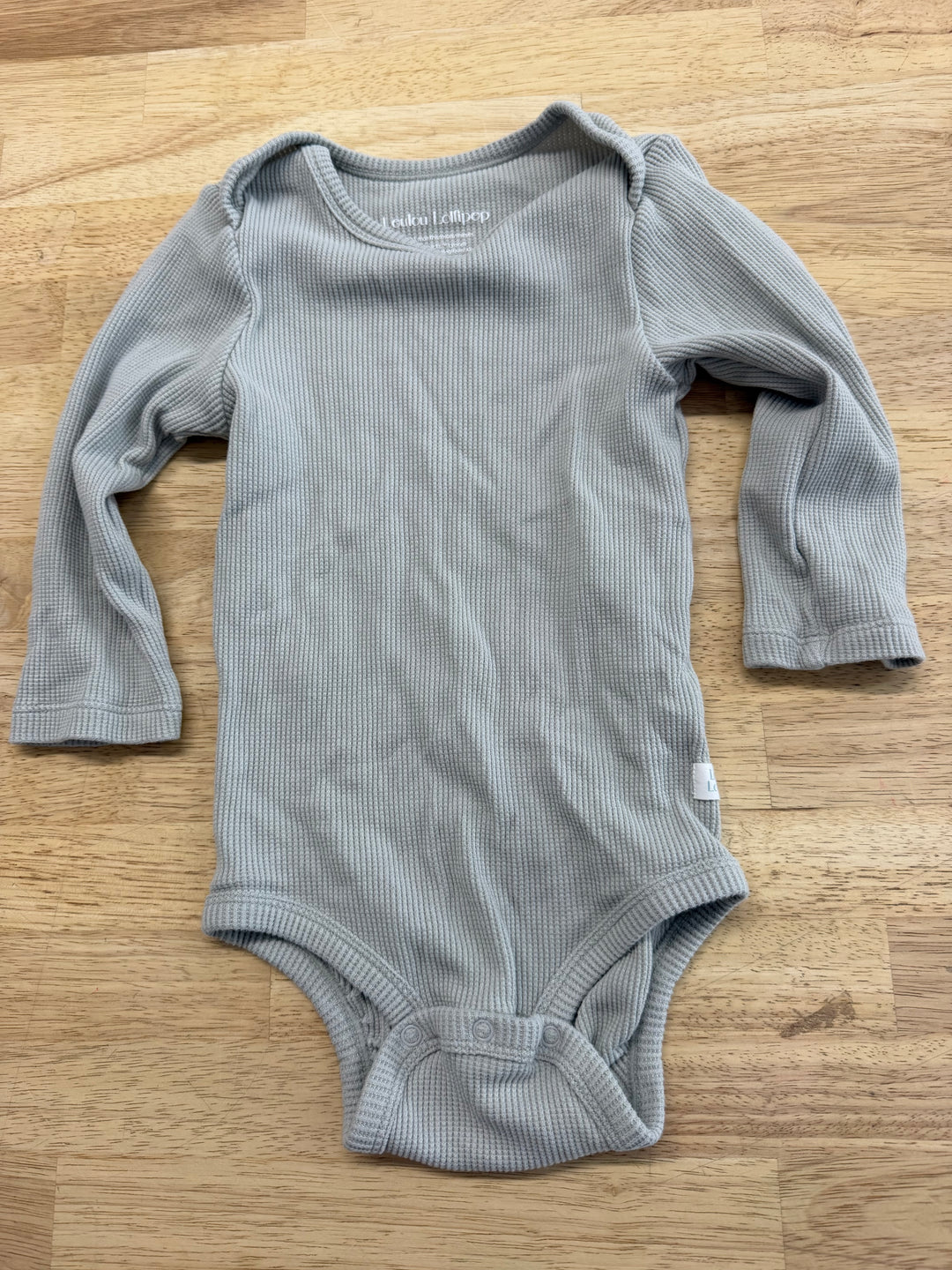Loulou Lollipop Waffle Knit Bodysuit – 18–24M | Light Green Tencel Long Sleeve