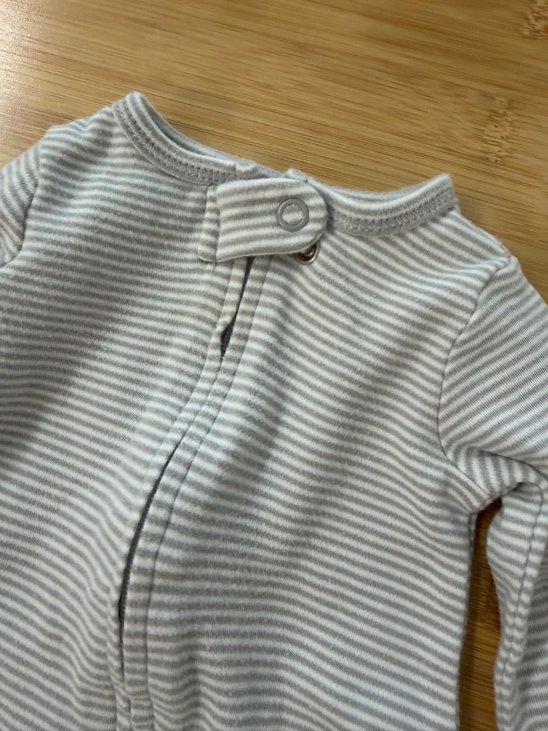 Carter's Sleeper – Newborn | Grey & White Stripe One-Way Zip - Nest and Sprout-Consignment