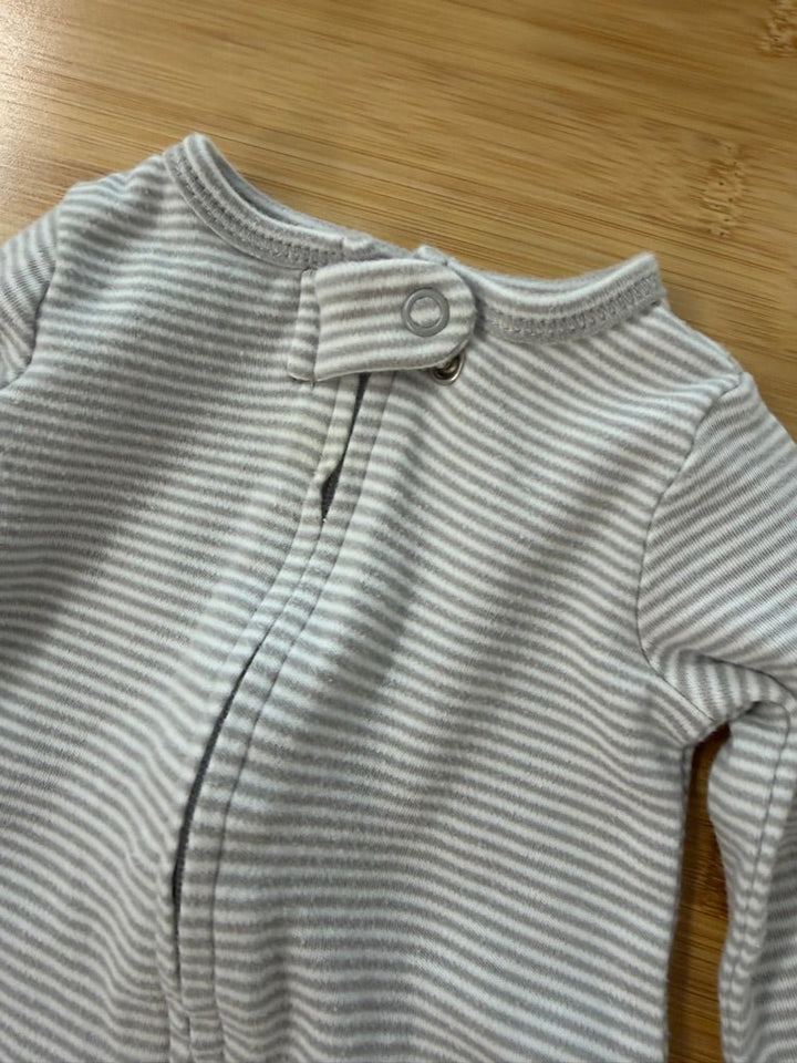 Carter's Sleeper – Newborn | Grey & White Stripe One-Way Zip - Nest and Sprout-Consignment