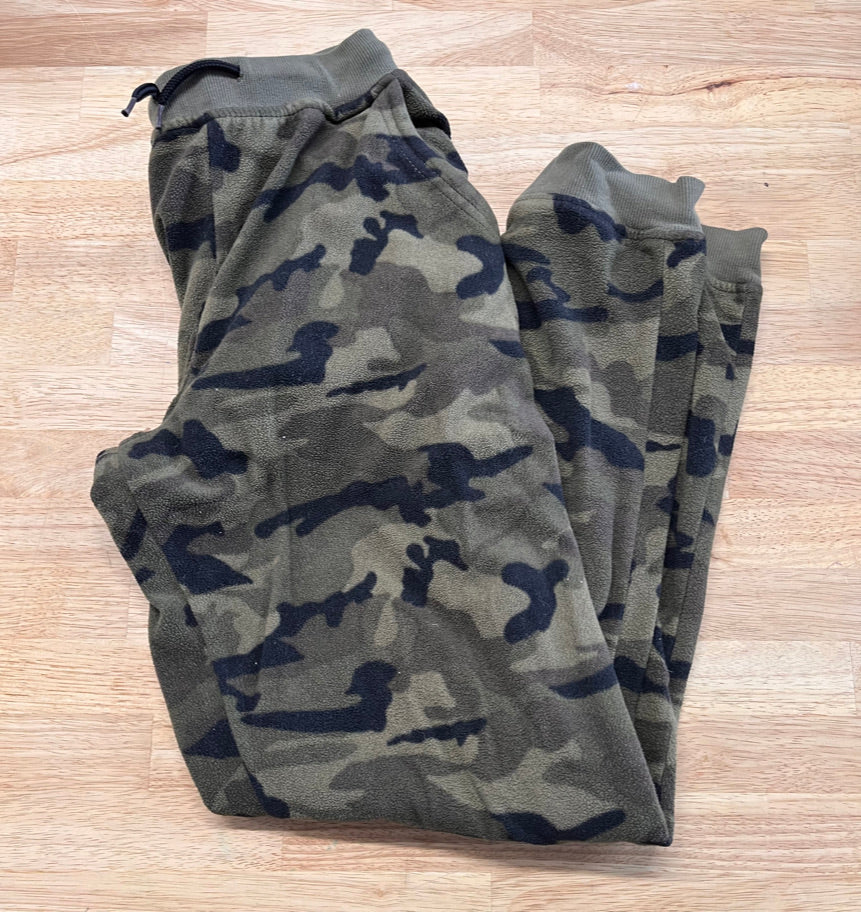 Camo Fleece Pants – 10 Y