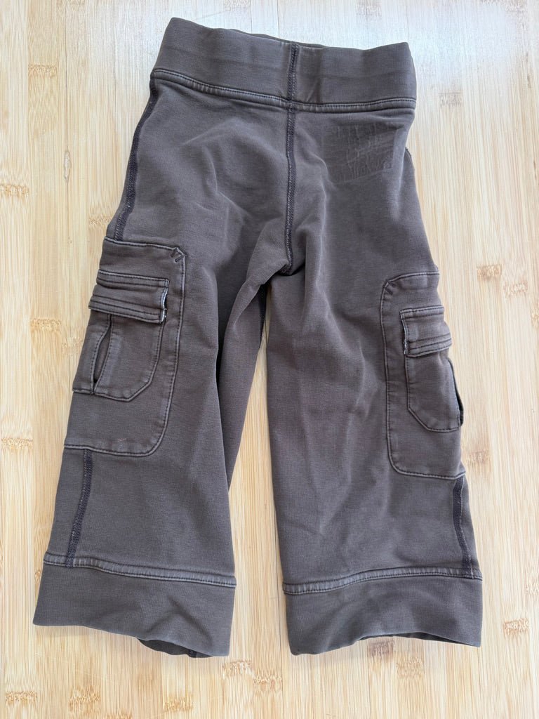Peekaboo Beans Brown Cargo Pants – 3 - Nest and Sprout-Consignment