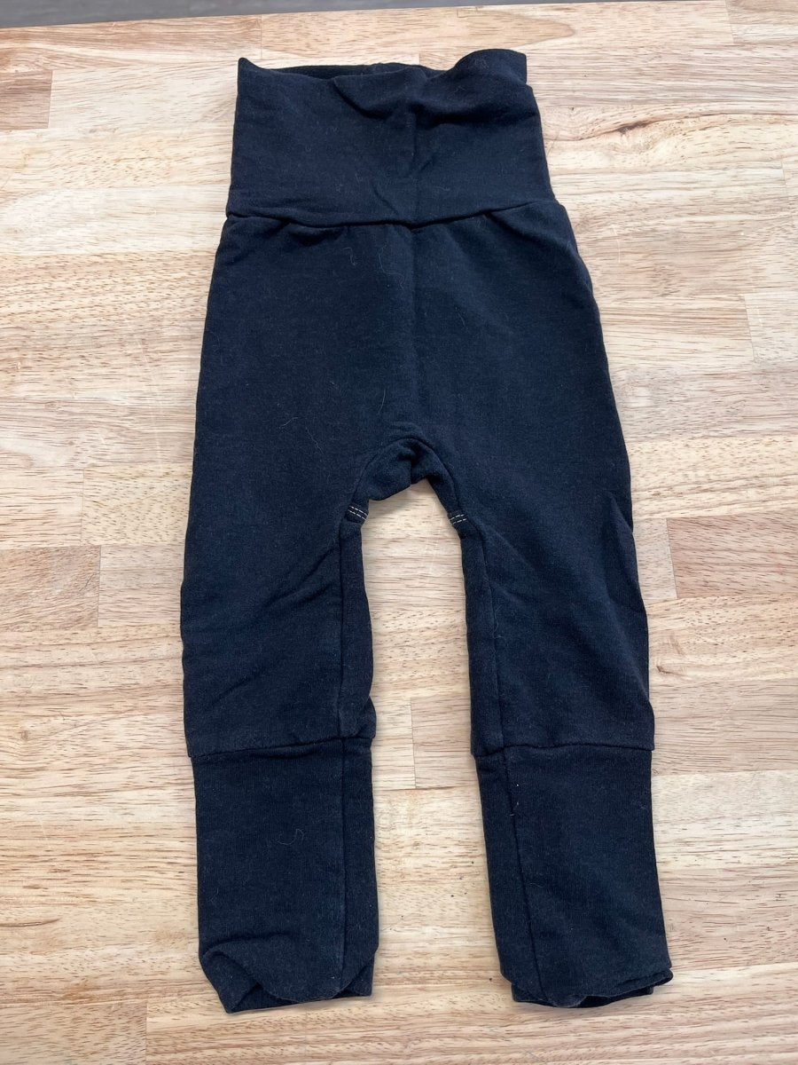 Chicken Littles Black Pants – 3 - 12 Months - Nest and Sprout - Consignment