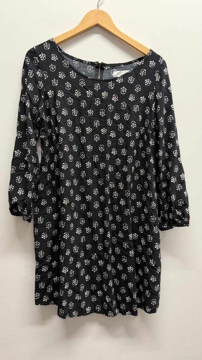 Old Navy Maternity Tunic – Medium | Black Print | Back Zipper - Nest and Sprout-Consignment